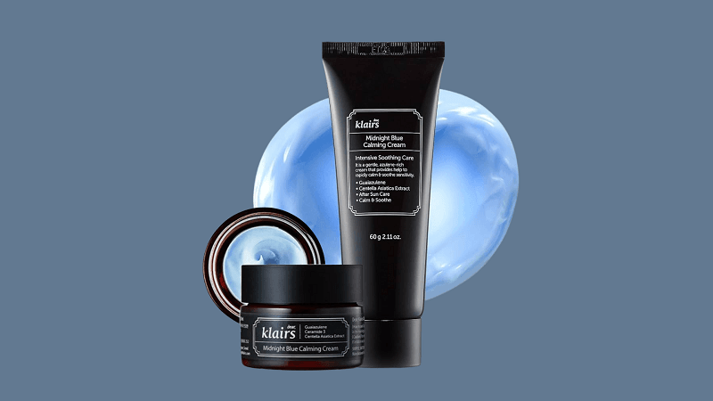 Klairs Midnight Blue Calming Cream là một trong những sản phẩm biểu tượng của hãng, được thiết kế đặc biệt để làm dịu, phục hồi và bảo vệ làn da đang bị tổn thương, kích ứng.