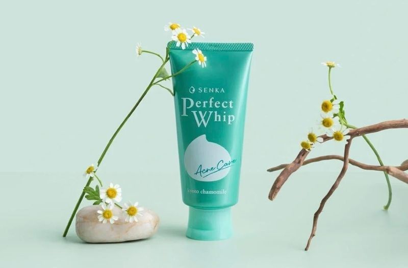 Senka Perfect Whip Acne Care