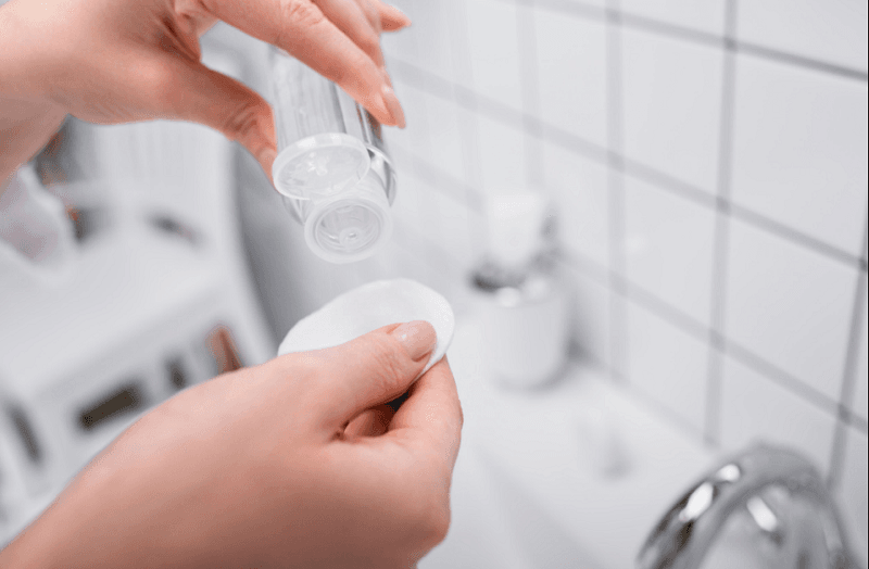 Chọn toner có cồn khô