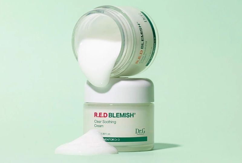 Kem dưỡng làm dịu Red Blemish Clear Soothing Cream