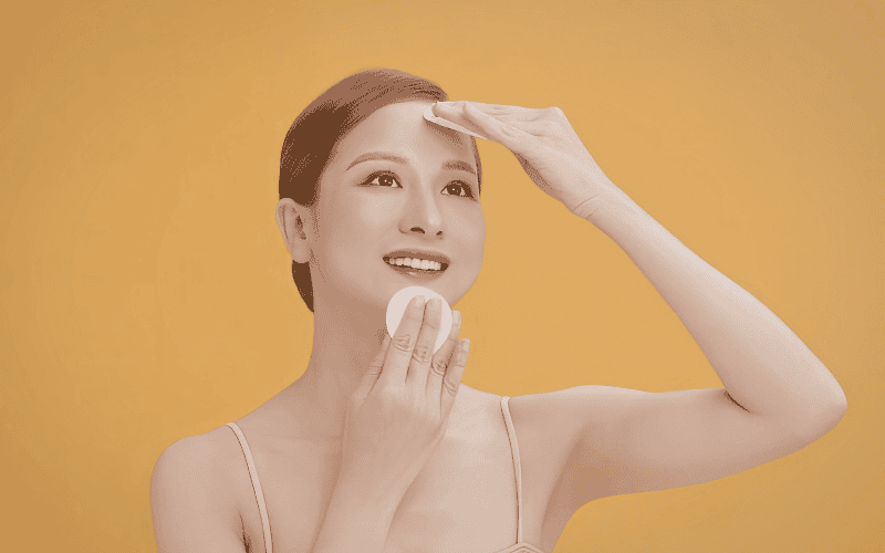 Tẩy trang giúp làm sạch da.png