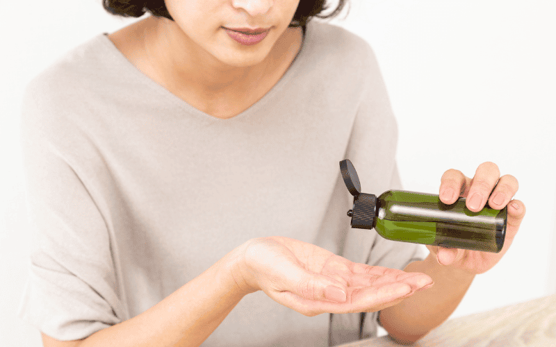 Toner giúp cân bằng độ pH của da sau khi làm sạch