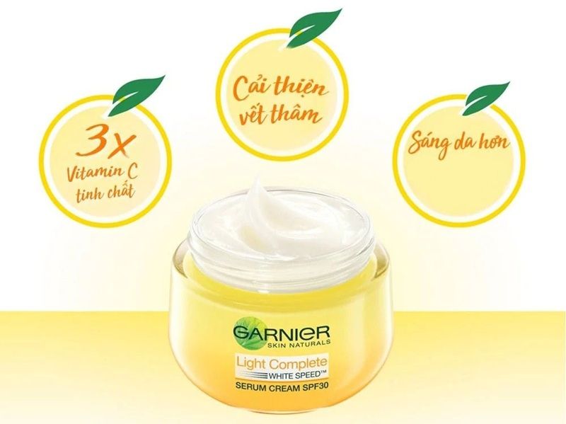 Kem Dưỡng Trắng Da Garnier Light Complete