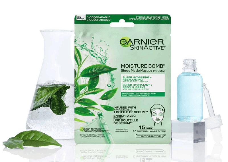 Garnier SkinActive Moisture Bomb Tissue Mask là một trong những dòng mặt nạ giấy “đình đám” của hãng, nổi bật nhờ khả năng cấp ẩm bùng nổ với hyaluronic acid