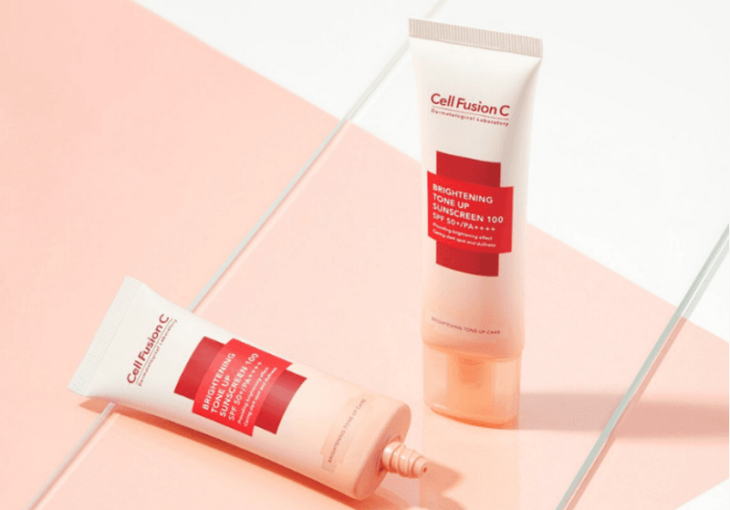 Kem chống nắng Cell Fusion C Toning Sunscreen 100 SPF50+ PA++++