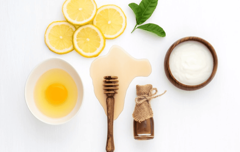 Mặt nạ lòng trắng trứng gà và chanh