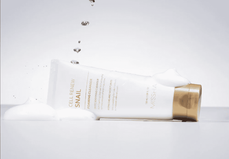 Missha Super Aqua Cell Renew Snail Cleansing Foam