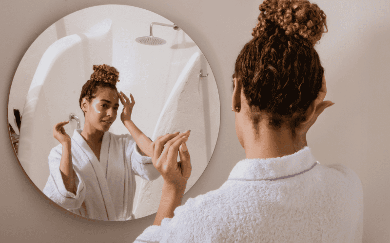 Làn da trong mùa lạnh có nhu cầu khác biệt so với mùa hè, nếu không điều chỉnh, da dễ mất cân bằng và khô ráp