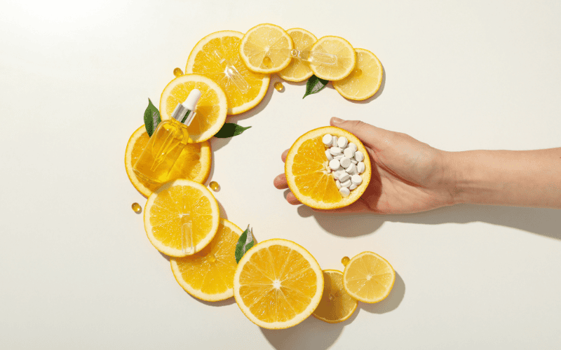 Các loại vitamin trong mỹ phẩm thuần chay không chỉ giúp nuôi dưỡng da mà còn hỗ trợ tái tạo tế bào mới