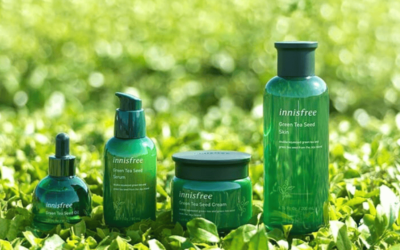 Innisfree nổi tiếng với chính sách tái chế bao bì, thân thiện với môi trường