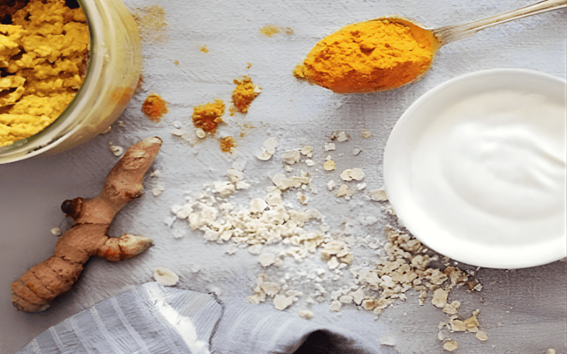 Mặt nạ bột nghệ và sữa chua