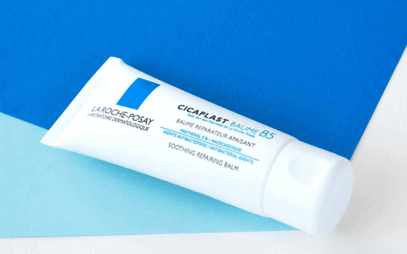 Với công thức an toàn, không chứa hương liệu, paraben, sản phẩm được bác sĩ da liễu khuyên dùng rộng rãi