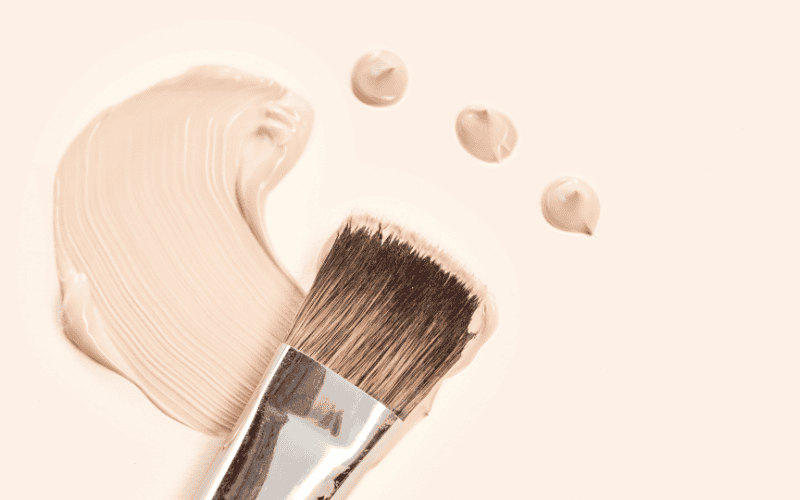 Sản phẩm giúp làm đều màu da, che phủ nhẹ nhàng các khuyết điểm như vết thâm, sạm hay mẩn đỏ