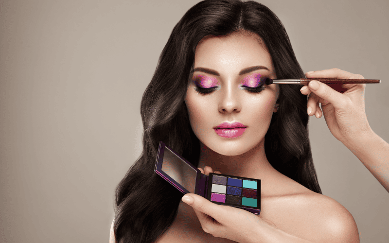 Bảng mắt tạo điểm nhấn và chiều sâu cho ánh nhìn