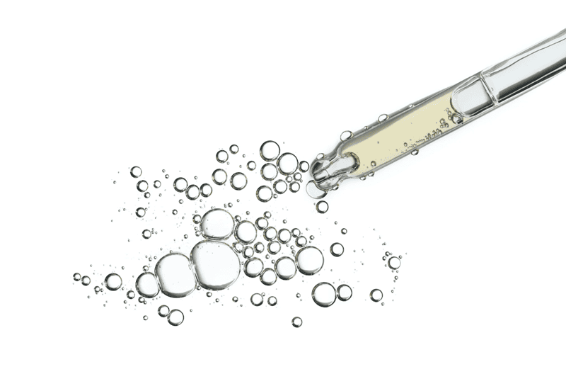 Retinoids là dẫn xuất của Vitamin A, có khả năng điều hòa quá trình sừng hóa của da