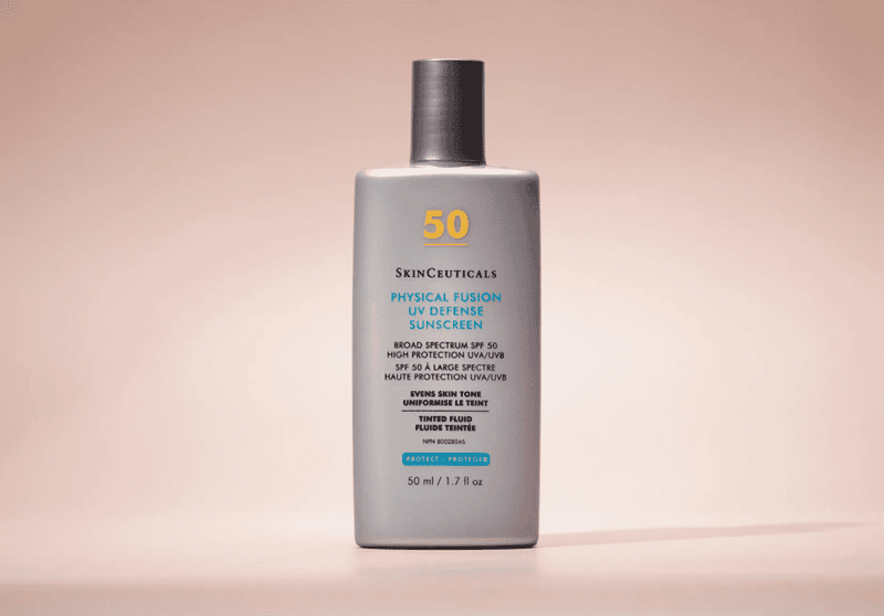 SkinCeuticals Physical Fusion UV Defense SPF 50 là một kem chống nắng vật lý cao cấp được thiết kế để bảo vệ da khỏi tác hại của tia UV