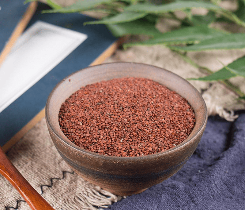 Hạt ngũ hoa có khả năng hút dầu và làm sạch, điều này có thể không phù hợp hoàn toàn với làn da quá khô