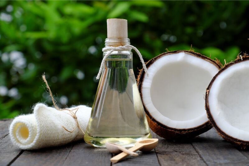 Dầu dừa ép lạnh tự làm có thể sử dụng được trong bao lâu?