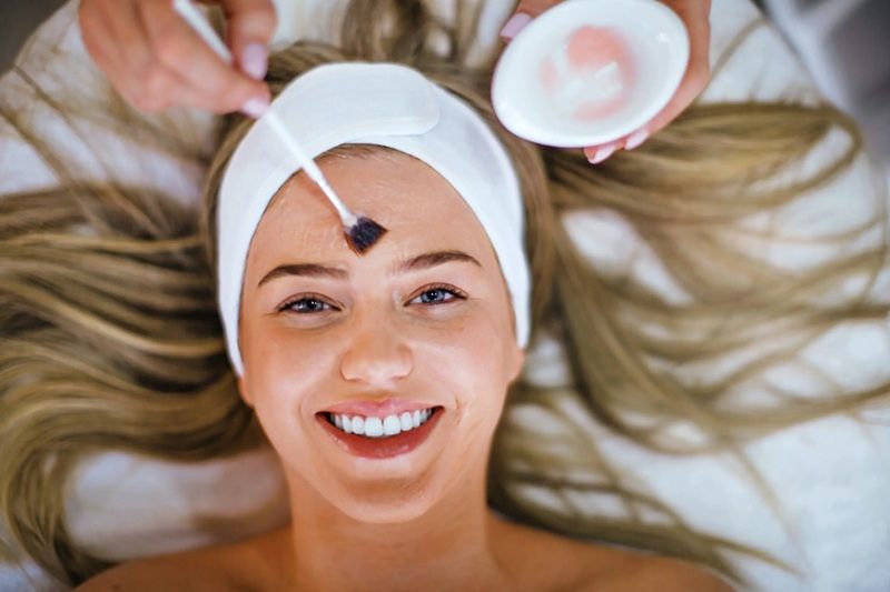 Peel da hóa học sẽ loại bỏ lớp da thô ráp