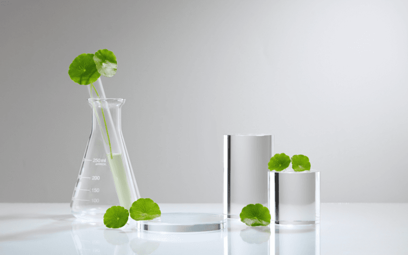 Toner rau má kết hợp nha đam là lựa chọn lý tưởng dành cho làn da mụn và nhạy cảm