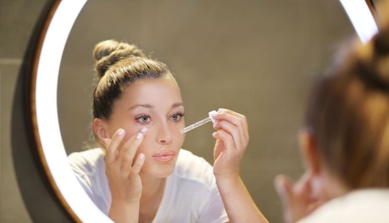 Bạn cần thực hiện quy trình chăm sóc da với từng bước rõ ràng