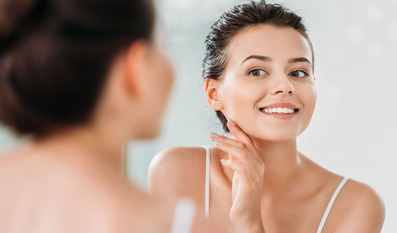 Bạn cần theo dõi phản ứng của da để kịp thời phát hiện các dấu hiệu không phù hợp