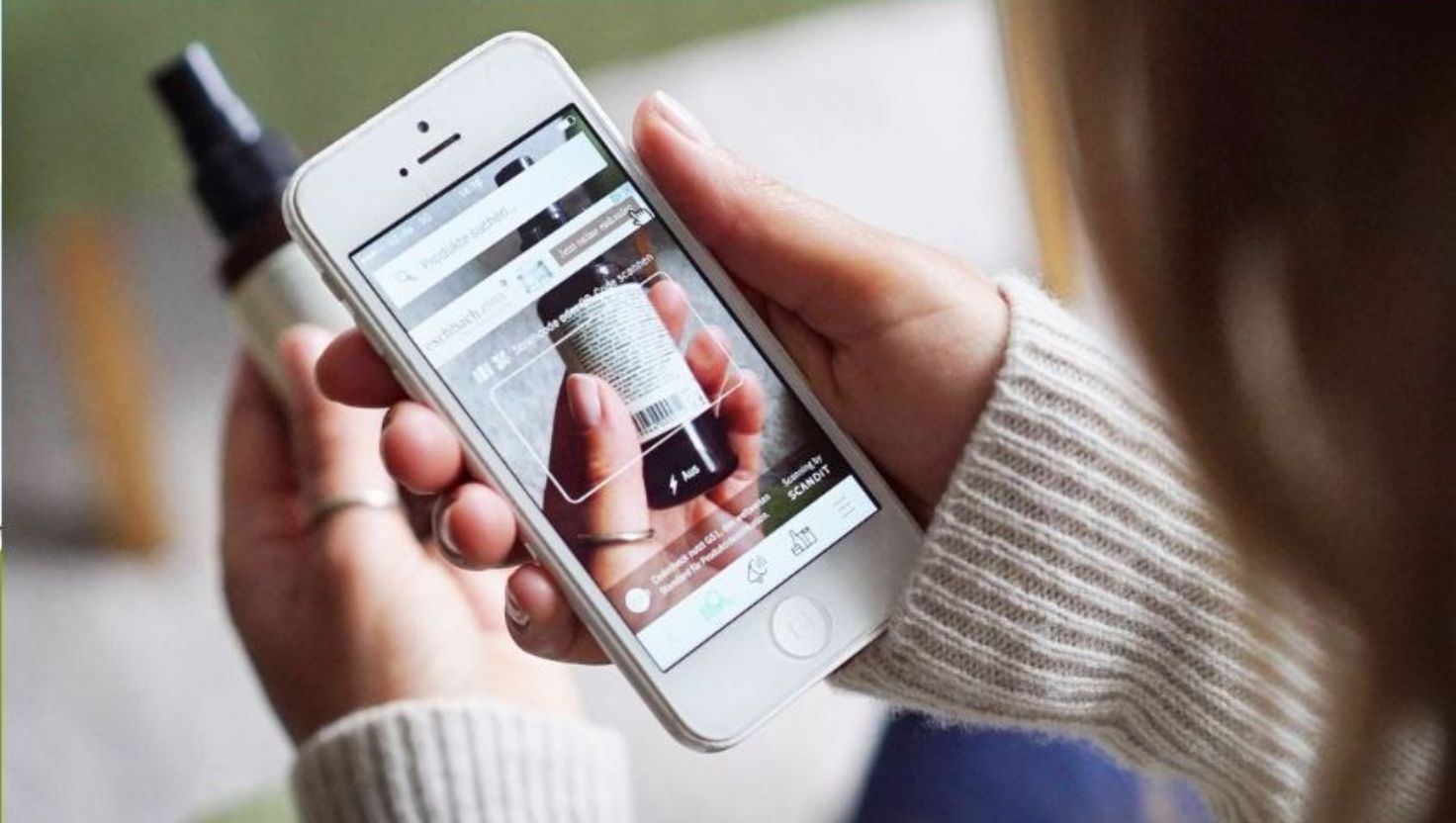 Việc kiểm tra hạn sử dụng mỹ phẩm là bước rất quan trọng