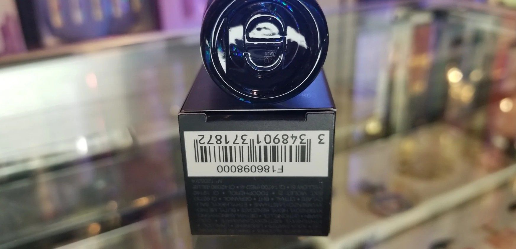 Cách kiểm tra mỹ phẩm thật giả toàn diện nhất