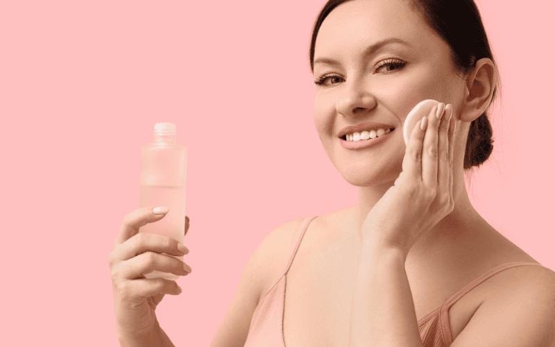 Một loại toner phù hợp sẽ giúp da ổn định hơn trước khi bước vào các bước dưỡng chuyên sâu.