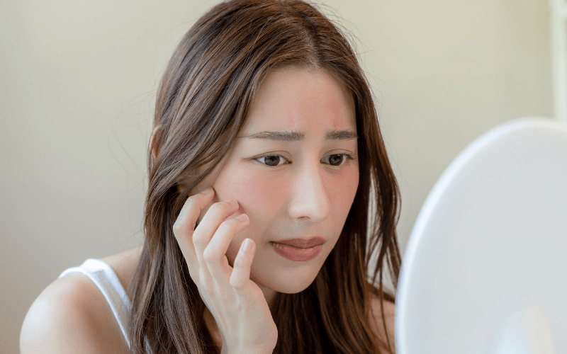da nhạy cảm hoàn toàn có thể dùng toner, miễn là lựa chọn sản phẩm dịu nhẹ, không chứa cồn