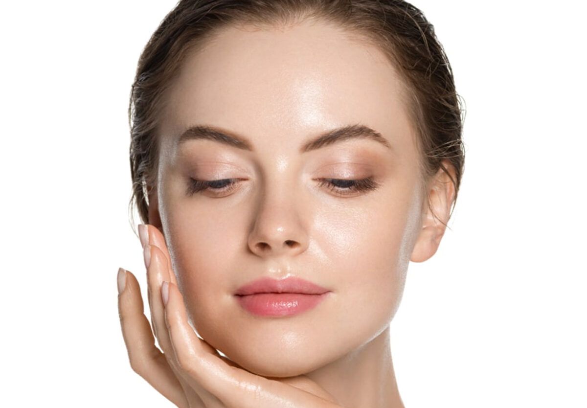 Da trắng hồng tự nhiên là làn da có tông màu sáng đều