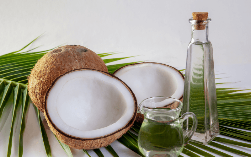 Dầu dừa hết hạn có dùng được không?