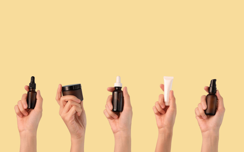 Theo các chuyên gia da liễu, có thể dùng hai loại serum cùng lúc nhưng không phải lúc nào cũng phù hợp với mọi làn da