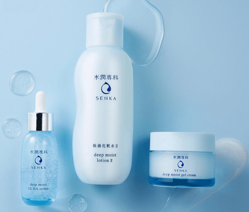 Deep Moist Lotion Fresh là dòng nước hoa hồng dành riêng cho da dầu với công thức dịu nhẹ, giúp cấp nước và giảm bóng nhờn trên da