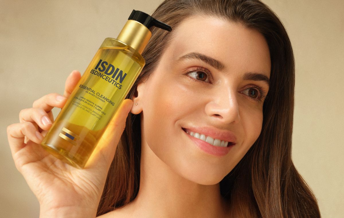 hướng dẫn sử dụng dầu tẩy trang hình 3.jpg