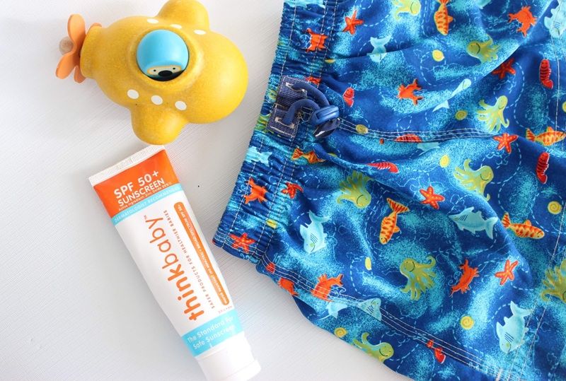 Khi nói về độ an toàn cho mẹ và bé, sẽ thật thiếu sót nếu không nhắc đến Thinkbaby Safe Sunscreen SPF 50+