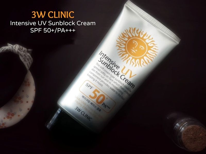 3W Clinic Intensive UV Sunblock Cream SPF50+ PA+++ được xem là một trong những sản phẩm kem chống nắng collagen đáng mua
