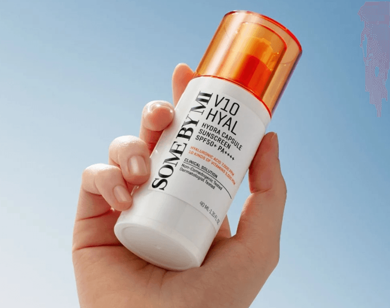 Some By Mi V10 Hyal Tone-up Sunscreen được thiết kế như một giải pháp đa nhiệm, vừa bảo vệ da vừa cấp ẩm và dưỡng sáng