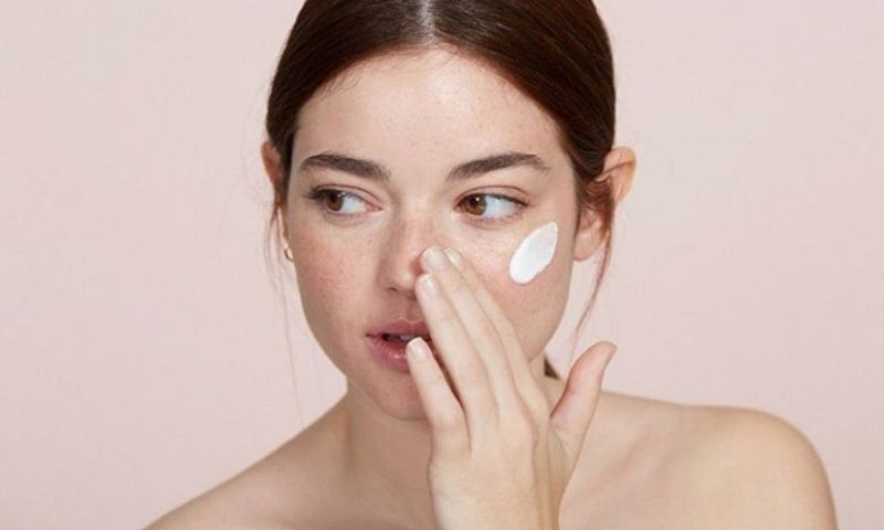 Ai nên dùng kem chống nắng vật lý?