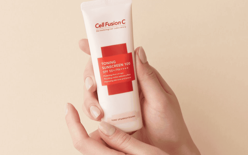 Kem chống nắng Cell Fusion C Toning Sunscreen 100 SPF50+ PA++++