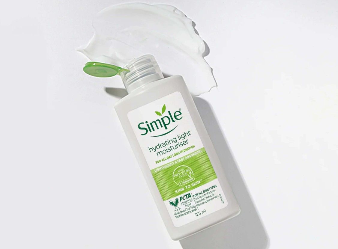 Dòng Hydrating Light Moisturizer là kem dưỡng ẩm dành cho da dầu mụn cơ bản