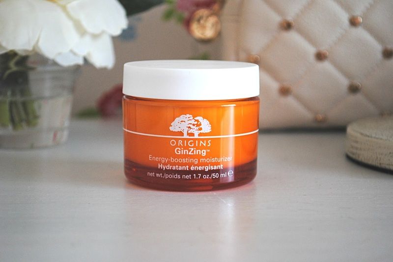 Origins GinZing Energy-Boosting Gel Moisturizer cung cấp độ ẩm nhẹ nhàng, đồng thời đem lại hiệu ứng tươi sáng tức thì cho bề mặt da