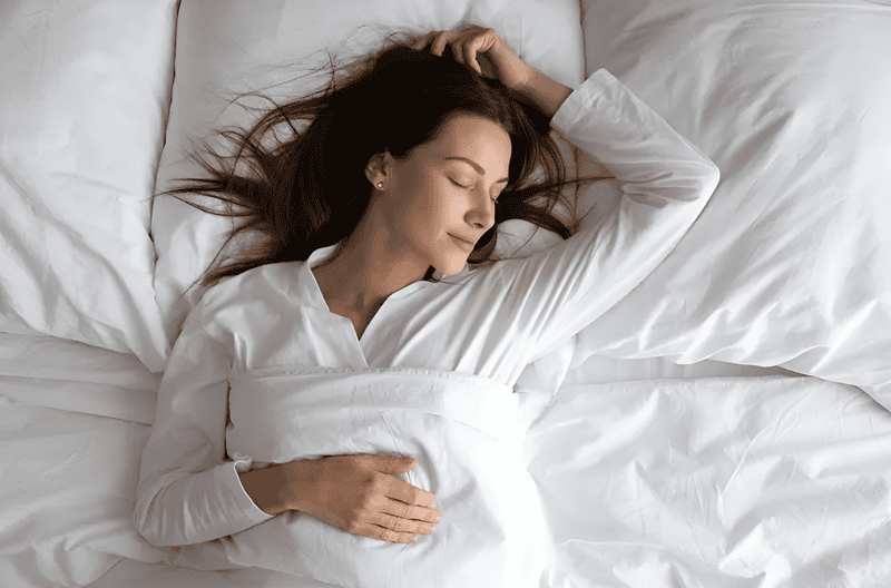 Giấc ngủ sớm hỗ trọ tái tạo tế bào da, giảm quầng thâm và ngăn ngừa lão hóa