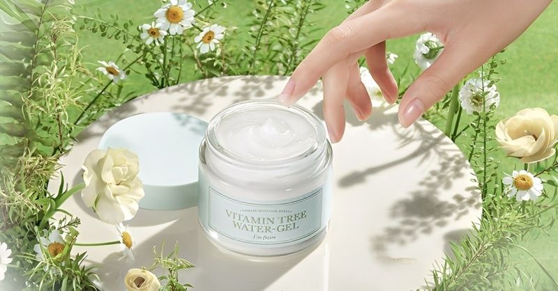 Với những ai mong muốn một công thức vừa cấp ẩm đầy đủ vừa cải thiện độ sáng và đều màu da, I'm From Vitamin Tree Water Gel chính là một gợi ý đáng cân nhắc