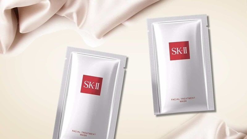 SK-II Facial Treatment Mask là một trong những mặt nạ đình đám trong ngành làm đẹp, được nhiều tín đồ skincare ưa chuộng nhờ vào công thức dưỡng da độc đáo