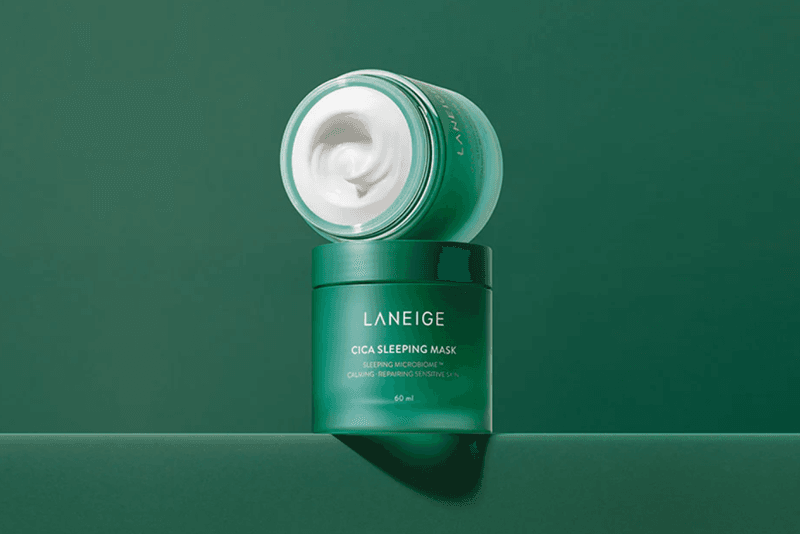 Khác với các sản phẩm tác động trực tiếp vào bề mặt, mặt nạ ngủ Laneige Cica tiếp cận vấn đề theo hướng phục hồi và nuôi dưỡng