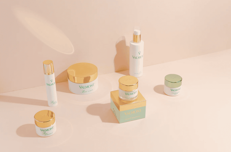 Valmont đã phát triển các dòng mỹ phẩm cao cấp dựa trên công nghệ sinh học và nghiên cứu tế bào