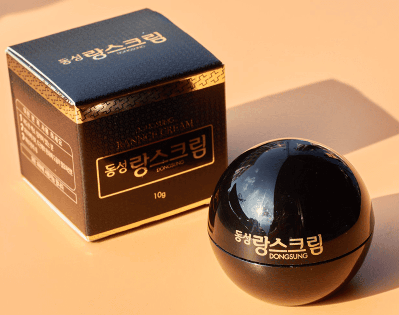 Dongsung Rannce Cream chính là dòng kem trị nám nổi bật nhất của hãng, được mệnh danh là “huyền thoại” trong việc hỗ trợ làm mờ nám và tàn nhang lâu năm