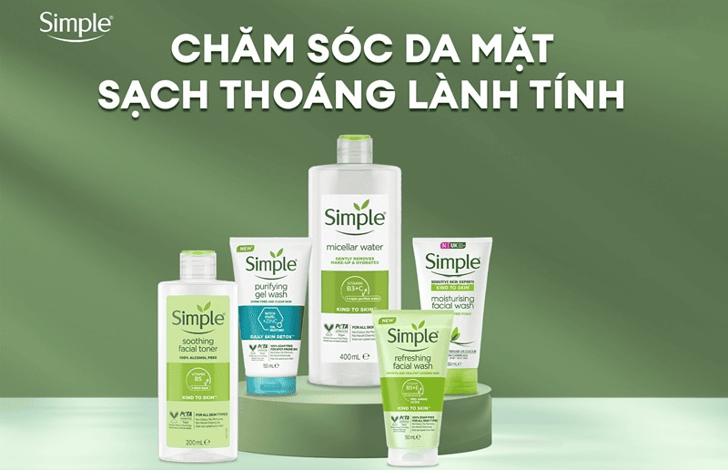 Simple nhanh chóng được biết đến nhờ triết lý “less is more”, hướng đến sự tinh gọn trong công thức và loại bỏ hoàn toàn những thành phần có thể gây kích ứng