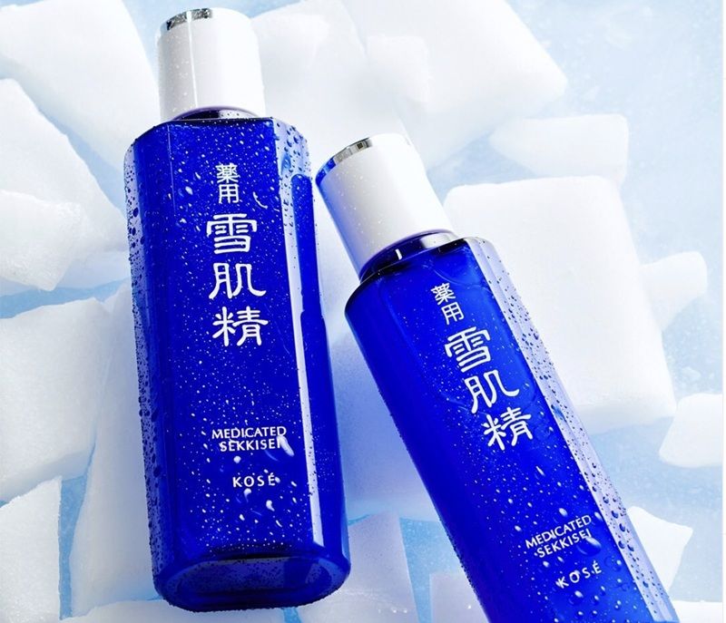 Nước hoa hồng được nhiều tín đồ làm đẹp Nhật Bản tin dùng trong hành trình dưỡng trắng da an toàn